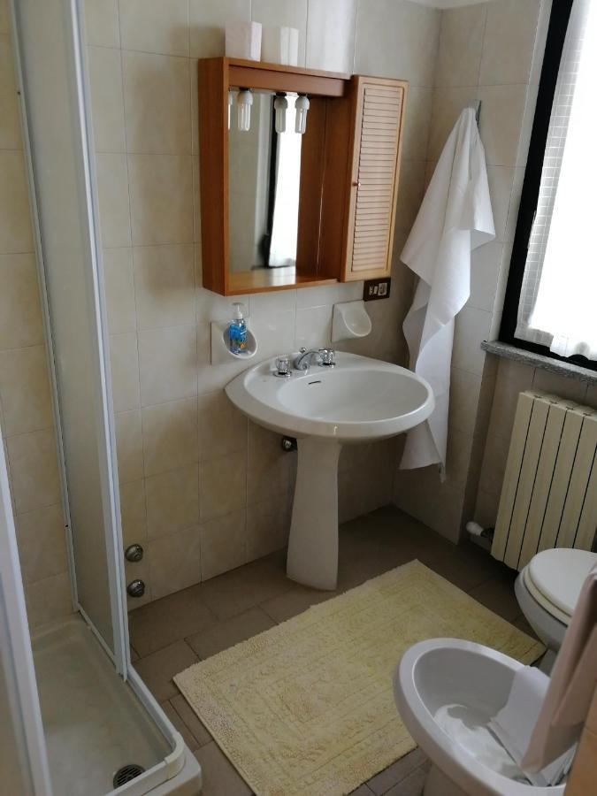 Residence Villa Margherita B&B Nebbiuno Bagian luar foto