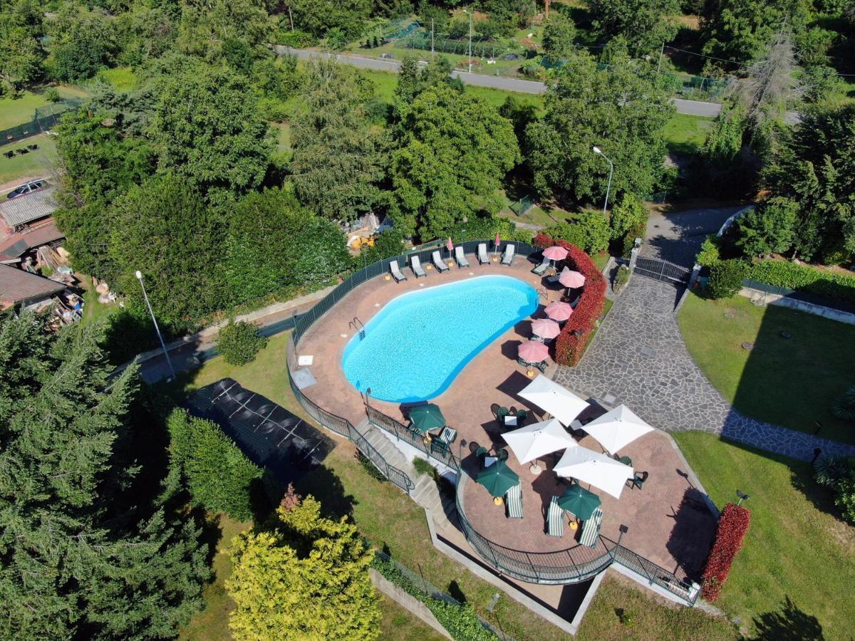 Residence Villa Margherita B&B Nebbiuno Bagian luar foto